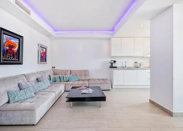 Apartment Amazing First Line By Costarentals - M42 Marbella